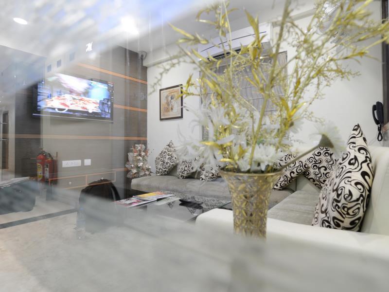 金苹果精品酒店 加尔各答 外观 照片